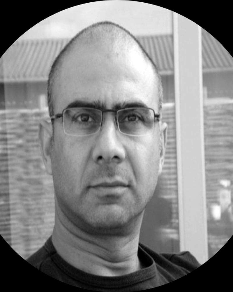 Portrait of Doron Aviman